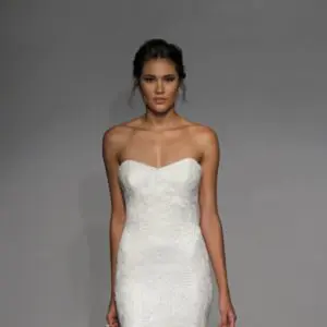Anna Meier Alberta Wedding Dress Sample Sale - Fit and flare style dress with a stunning sweetheart neckline with lace and beaded deatails. Book online now