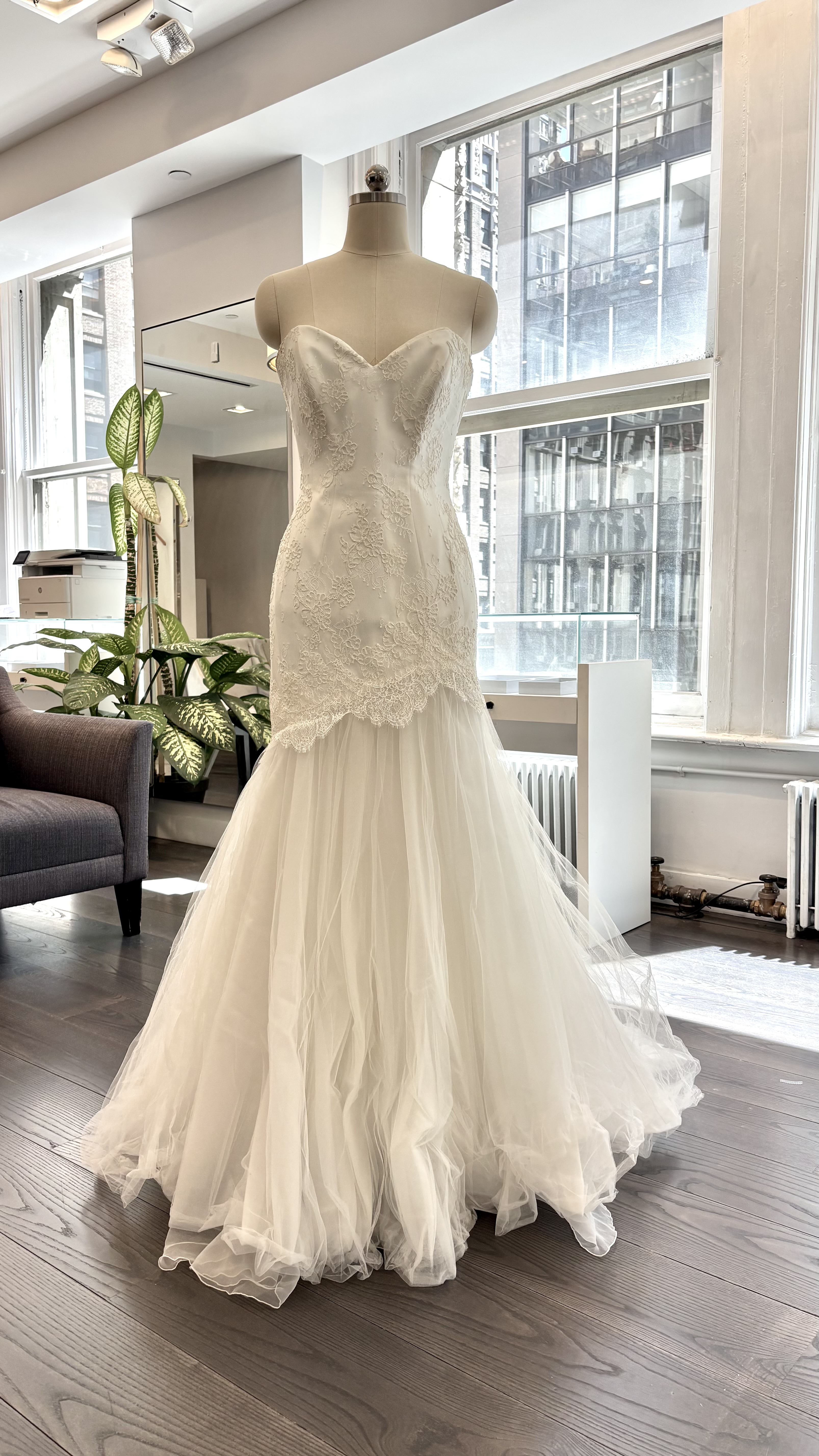Victoriana Wedding Dress - Wedding Atelier NYC Suzanne Neville - New Victoriana Wedding Dress - Wedding Atelier NYC Suzanne Neville - New