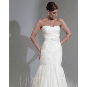 Modern Trousseau Portia Wedding Dress Sample Sale - Fit to flare style dress with a stunning sweetheart neckline, draped bodice and delicate flower detailing.