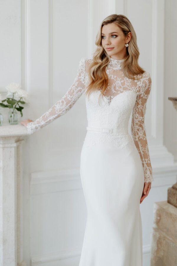 Manoir Wedding Dress - Wedding Atelier NYC Suzanne Neville - New York City  Bridal Boutique