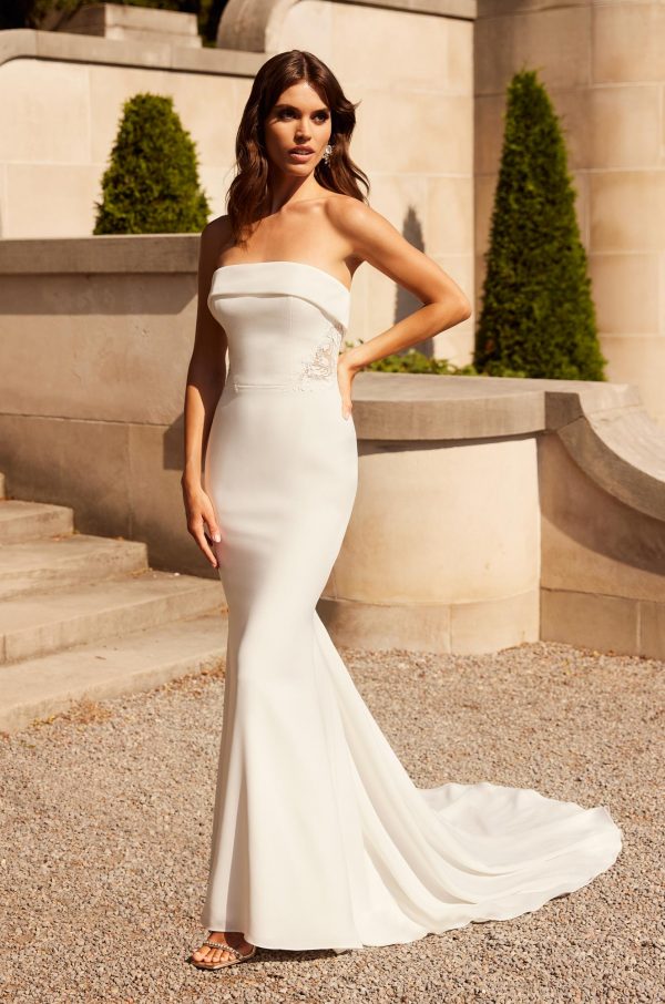Modern And Sexy Crepe Fit-and-Flare Gown