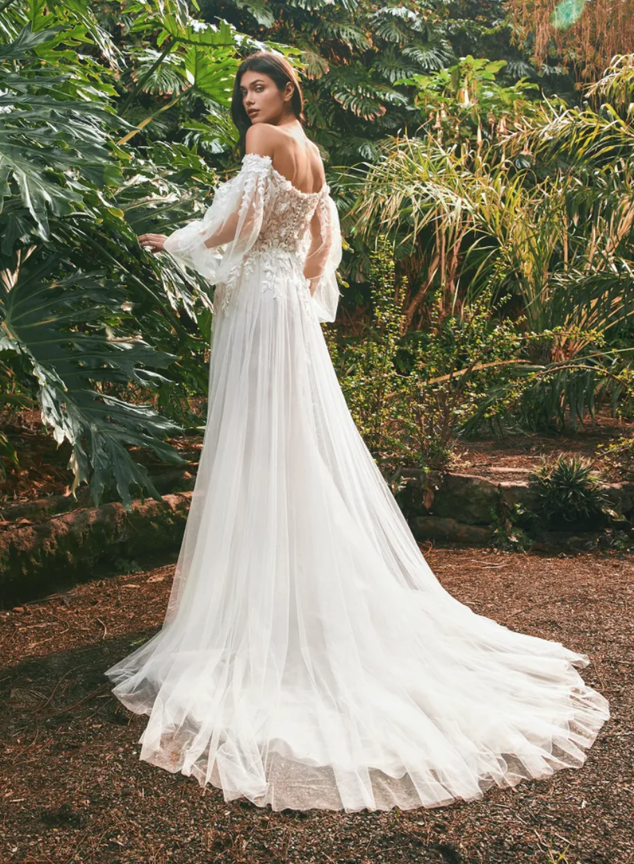 Lenkois Wedding Dress - Wedding Atelier NYC Pronovias - New York City  Bridal Boutique