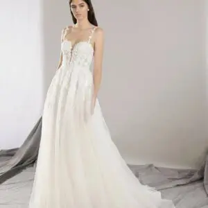 Pronovias Imre Wedding Dress - A-line style dress with a sweetheart neckline, lace bodice, square back, elegant thin straps and small train.