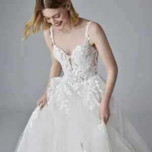 Pronovias Kamerie Wedding Dress - Ballgown style dress with sweetheart neckline, v-back, floral appliqué, and spaghetti straps in tulle.