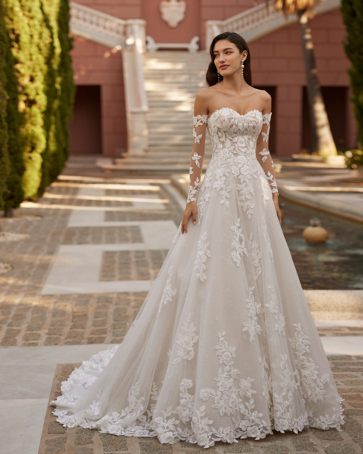 Iza Wedding Dress - Wedding Atelier NYC - Rosa Clara New York City Bridal  Boutique