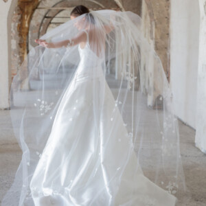 Peter Langner 1632 Wedding Veil - Oval Shaped Veil in Tulle Fabric with Petal Lace Detail and Blusher.