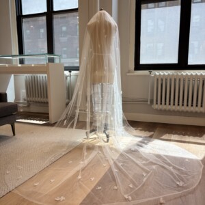 Wedding Atelier Private Collection Jodi 108-ORGFLO1TIE Veil