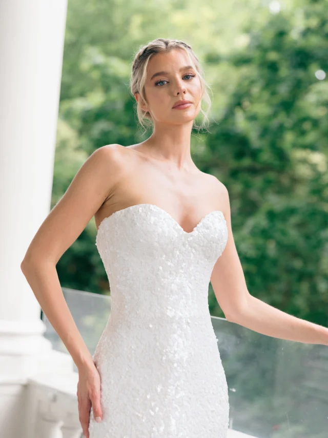 Suzanne Neville 2026 Everlasting Grace Collection NOW available at Wedding Atelier 72 Madison Ave Flagship Showroom!! 💕🌷✨

Wedding dress designer: @suzanneneville 
Wedding dress boutique: @weddingatelier_nyc 

#suzanneneville #suzannenevillebride #weddingateliernyc #weddingateliernycbride #classicwedding