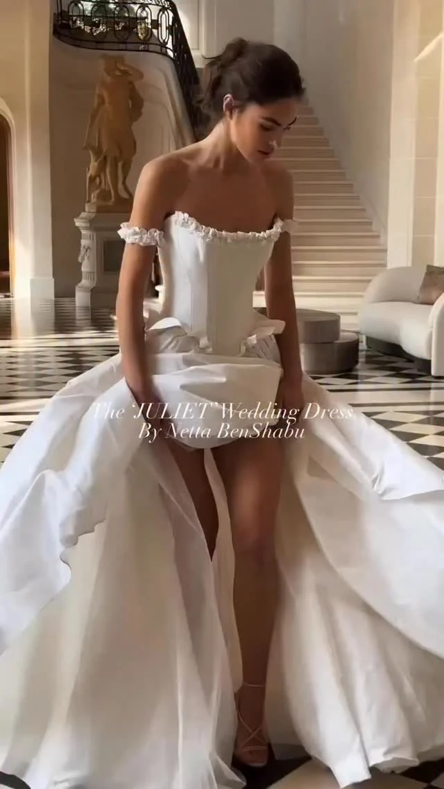 The gorgeous and breathtaking ‘Juliet’ dress by @nettabenshabu.official 🌸💕

Wedding dress boutique: @weddingatelier_nyc 
Wedding dress designer: @nettabenshabu.official 

#weddingateliernyc #weddingateliernycbride #nettabenshabu #nettabenshabubride #weddingdress