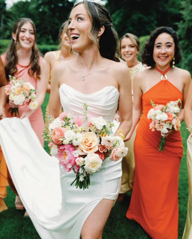 S U M M E R  R E A L  W E D D I N G! 💕🌷🤩

Some galleries just make you feel something, and this is one of them. 

Our #weddingateliernycbride wore the ‘Foxglove’ dress by Suzanne Neville, a stunning gown that was perfect for her summer wedding. 

Colorful bridesmaids, gorgeous lush bouquets, waterfront views at the Glen Manor House, and a bride who was clearly having the time of her life. We only have the sneak peek for now, but we can’t wait to see the full gallery. 

 Marina & Austin, wishing you both so much love and happiness. 🧡✨

Bride: @marinafcrowe
Wedding Dress Boutique: @weddingatelier_nyc
Wedding Dress Designer: @suzanneneville
Planner: @theweddingplannersplan
Photographer: @coltonsimmonsphotography
Venue: @glenmanorhouse
Hair & Makeup: @ali_lomazzo_beauty
Florist: @sayleslivingstondesign
Videographer: @jbhornfilm
Catering: @russellmorincatering
Desserts: @woodenpinbakingco
Entertainment: @night_shift_entertainment @yalayas
Tux: @enzocustom

#weddingateliernyc #suzanneneville #suzannenevillebride #newyork
